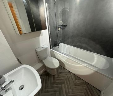 187a West Circular Road, Ballygomartin, Belfast, BT13 3QF - Photo 6