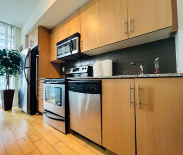 For Lease - 65 Bremner Boulevard Unit# 1303, Toronto, Ontario - Photo 4