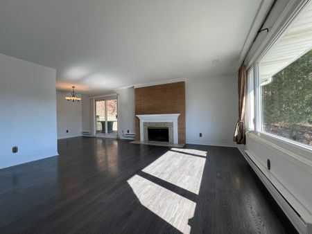 For Lease - 5467 Cedar Springs Road, Burlington, Ontario - Photo 5