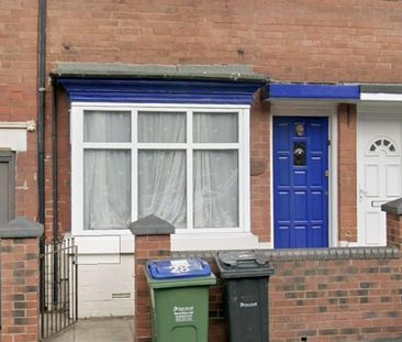 2 bedroom property to rent - Photo 1
