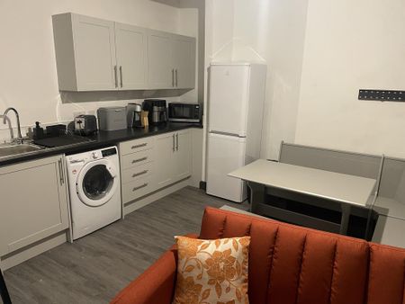 1 bedroom flat to rent - Photo 5