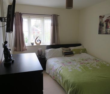 Buckle Gardens, Hailsham, Hellingly - Photo 3
