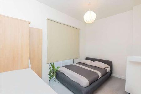 Cambridge Avenue, London, NW6 - Photo 3