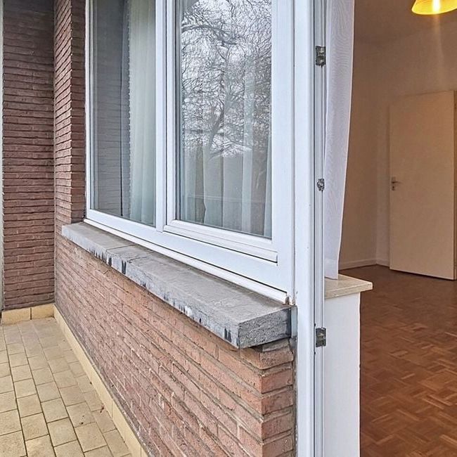 Appartement te huur in Ukkel voor € 860 met 1 slaapkamer - Foto 1