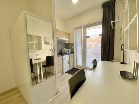 Pronájem bytu 1+kk 19 m2 - Fotografie 5