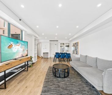 A Private Urban Oasis with Rooftop Entertainer's Haven - Photo 4