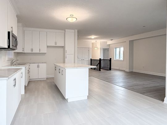 For Lease - 347 Canada Plum Street Unit# #Upper, Waterloo, Ontario - Photo 1