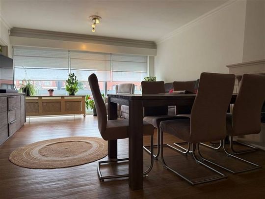 Appartement te huur - Photo 1