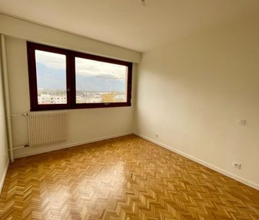 Appartement T3 à ST EGREVE - Photo 3