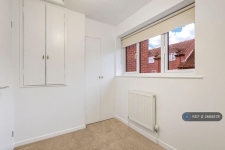2 bedroom terraced house to rent - Photo 3