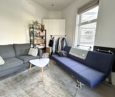 Apt 3, 34 Lisburn Road, Belfast BT9 6AA - Photo 2