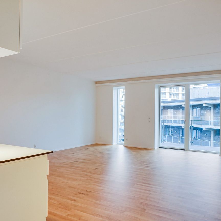 Lys lejlighed med tre værelser i Nørresundby - Photo 1