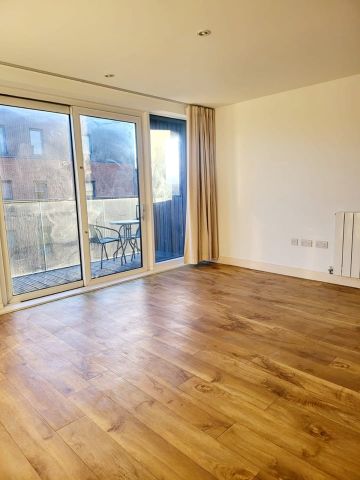 1 Bed Flat, Campbell Court, SE9 - Photo 5