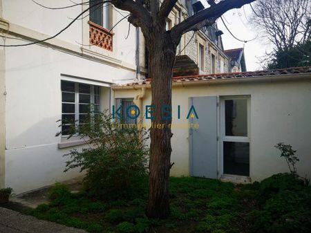 T1 meublé 35 m² - Quartier centre-ville, tram Corum - Photo 5