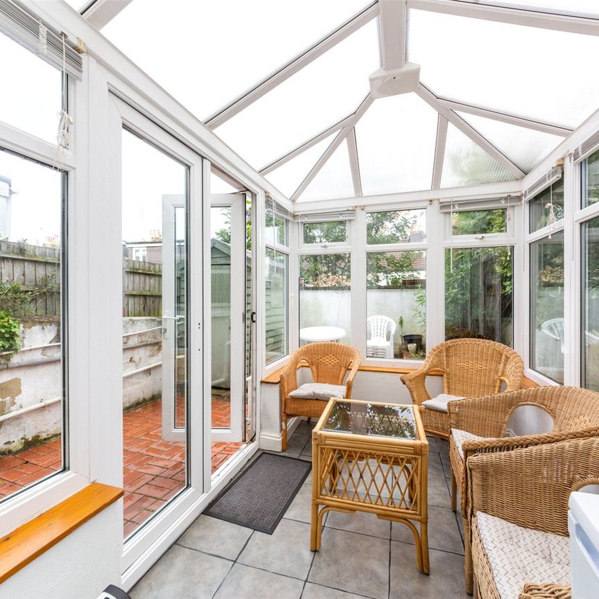 5 bedroom terraced house to rent - Photo 1