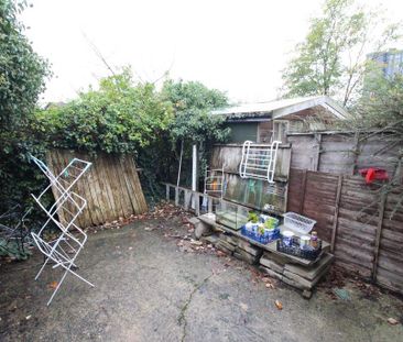 3 bedroom apartment to rent - Photo 6