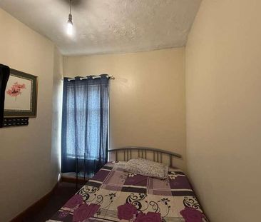 Ernest Street, Bolton, BL1 - Photo 3