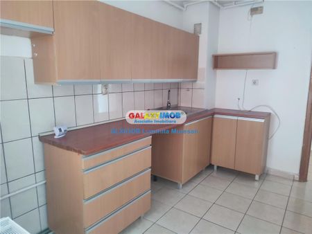 Inchiriere apartament 2 camere decomandat Targoviste Micro 11 - Photo 2