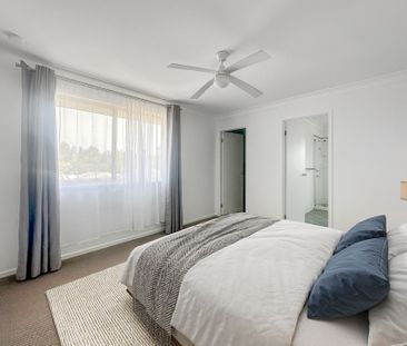 Spacious Family Home - Photo 6