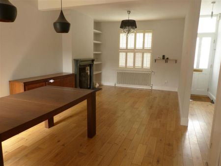 2 bedroom terraced house to rent - Photo 5