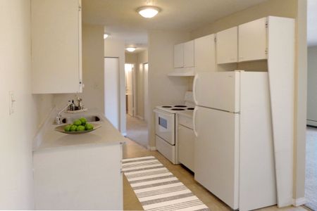 Heatherton Apartments - Photo 2