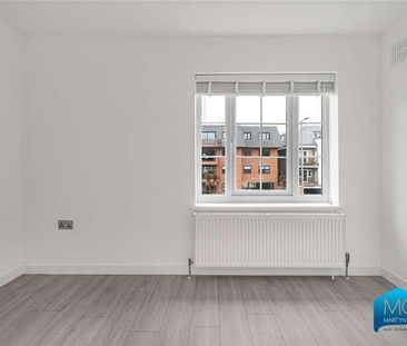 Eysham Court, Station Road, New Barnet, Hertfordshire, EN5 - Photo 2