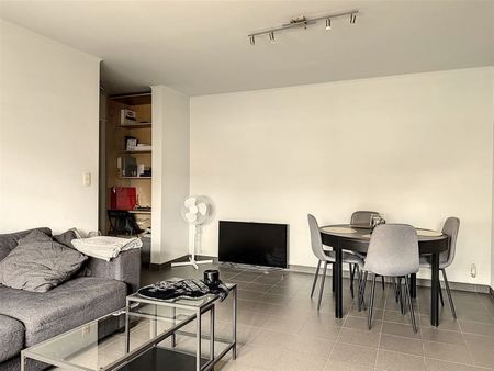 Gezellig instapklaar appartement met garage te Oudegem , nabij Dendermonde - Photo 4