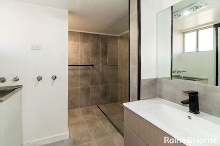 LOW MAITENANCE UNIT LIVING - Photo 3