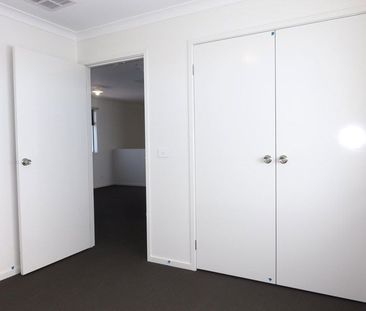 Deluxe & Dazzling Double Storey Delight - Photo 5