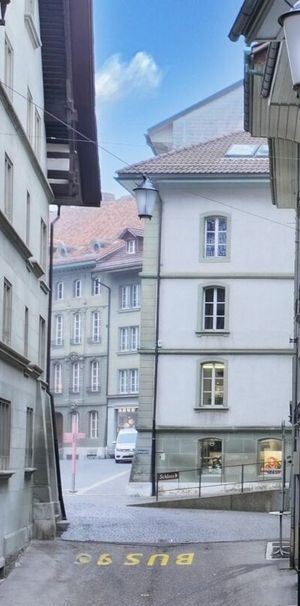 EXCLUSIVE FIRST RENTAL AFTER NUCLEAR RENOVATION - Photo 1