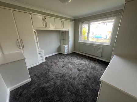 2 bedroom bungalow to rent - Photo 2