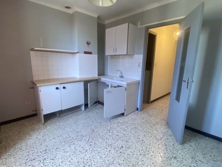 GANGES - 2 PIÈCES 47.34 M² - Photo 2