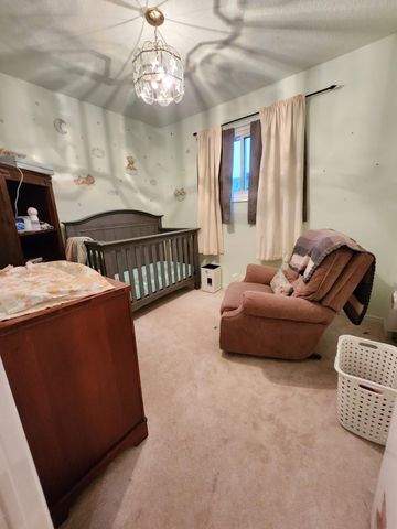 For Lease - 63 Bronte Crescent, Barrie, Ontario - Photo 4