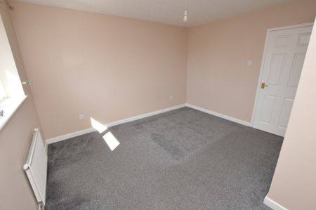 2 Bedroom Town House - Photo 4