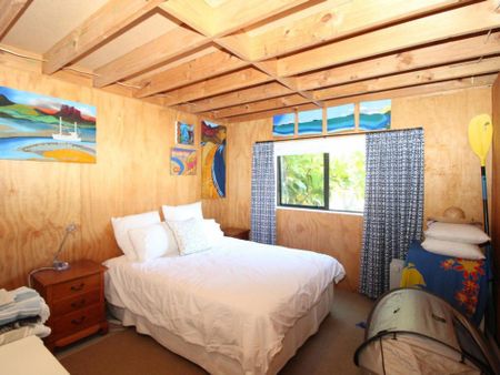 Classic Kiwi Bach - Photo 4