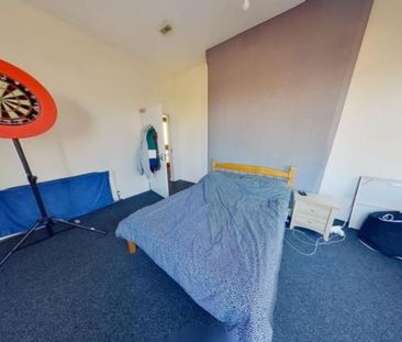 6 bedroom flat to rent - Photo 6