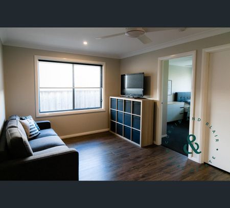 166 Sunningdale Circuit, Medowie, NSW 2318 - Photo 3