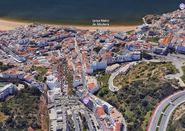 Apartamento T2, para arrendamento anual, próximo da praia em Albufeira, Algarve