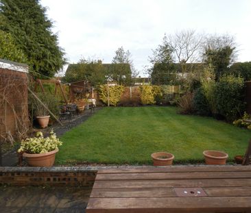 2 bedroom bungalow to rent The Pike, CW5 - Photo 3