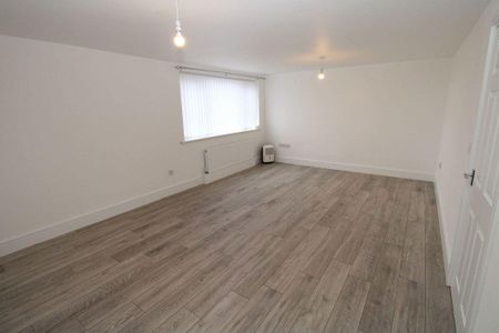 Mallowburn Crescent, Kenton, Newcastle upon Tyne, Tyne and Wear, NE3 3YL - Photo 2