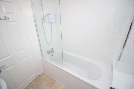 Middleham Close, Ouston, Chester Le Street, DH2 - Photo 2