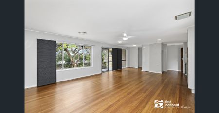 CHARMING TWO BEDROOM HOME IN THORNLANDS. - Photo 4