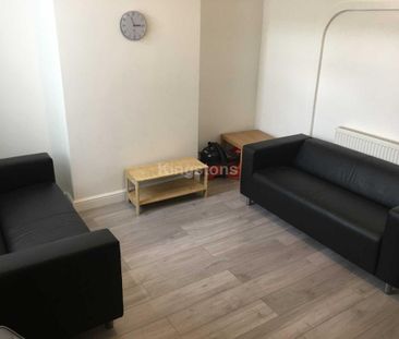 4 bedroom terraced house to rent - Photo 1