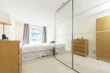 Millharbour, Canary Wharf, E14 - Photo 3