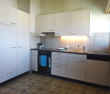 HEIMELIGE DACHWOHNUNG IM HERZEN VON BÜSSERACH - Photo 1