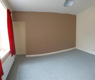 3 bedroom property to rent - Photo 3