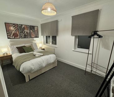 Grangemoor Court - Photo 2