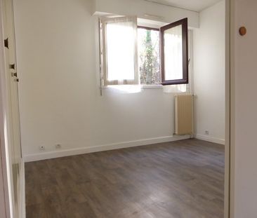 Location Appartement 2 pièces 26m² - Photo 3