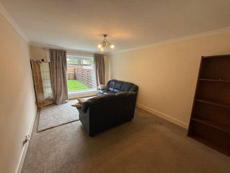 2 bedroom terraced house to rent - Photo 2