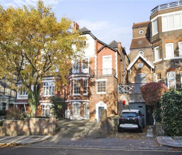 2 bedroom in Hampstead - Photo 1